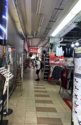 Chong Pang City (D27), Shop House #579084171